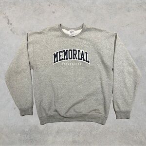 Vintage Memorial University Newfoundland Crewneck Sweater Grey Large 90s Y2K